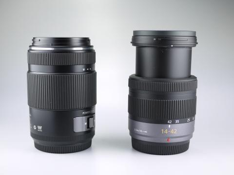 サイズはGF2付属ズームレンズの展開時とほぼ同等