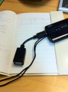 【注意】専用ケーブルがないとSegClipから給電できません。「尻尾」を忘れるとダメなんですよね。他には使えないのでもったいないです。