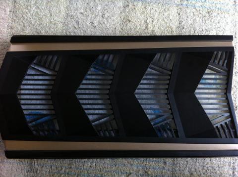 上部カバー表面