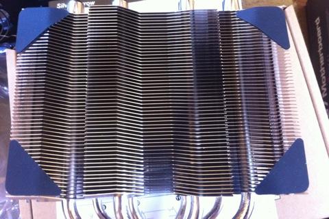 ファン振動共振止めパッド