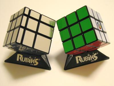 大きさは通常版と同じですが、分割ラインが異なります