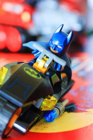 ダークナイト…ノ―ペアレンツ…スーパーリッチ!