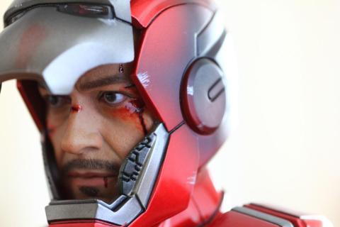 トニーのヘッドはバトルダメージ版