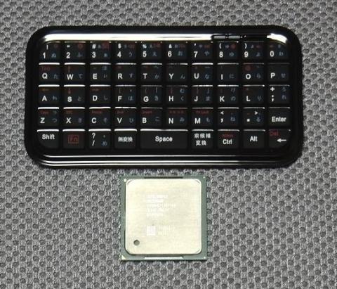 スマホにピッタリなBluetoothキーボードです(ケース付けました) - Bluetooth Mini Keyboard 【日本語JIS配列