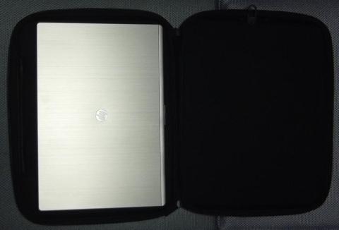 HP Folio 13-1000と比較