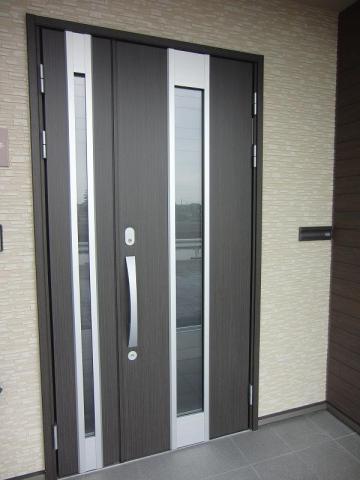 玄関キーレスドア