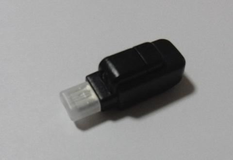 別売のキャップを取付け