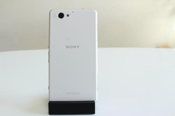 画像 ロビとの楽しい毎日 ロビスマホ Xperia J1 Compact のレビュー ジグソー レビューメディア